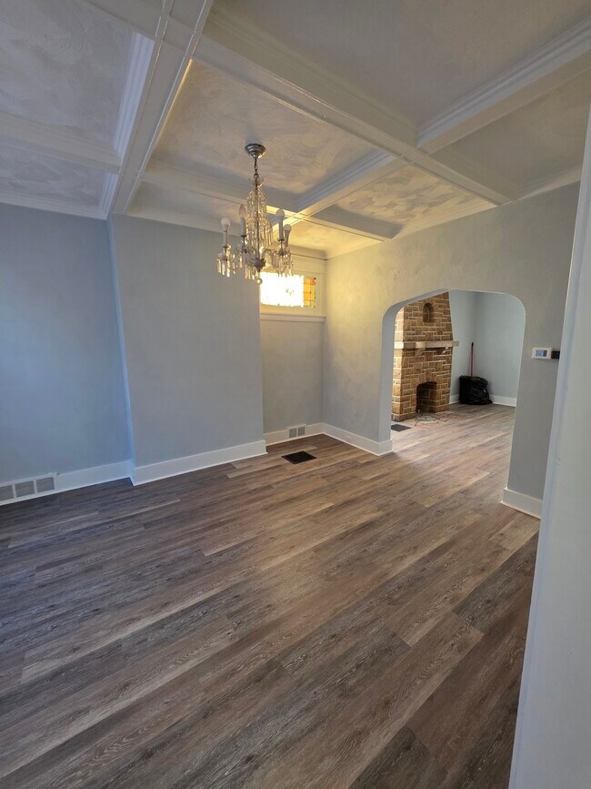 Photo - 409 Alice St