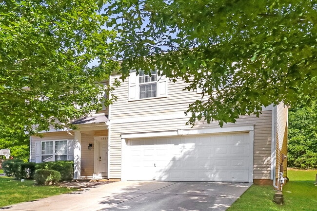 Photo - 16105 Long Talon Way