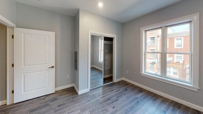 Photo - 680 Grand St Unit 410