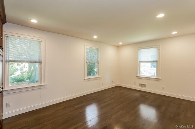 Photo - 20 Walker Ave