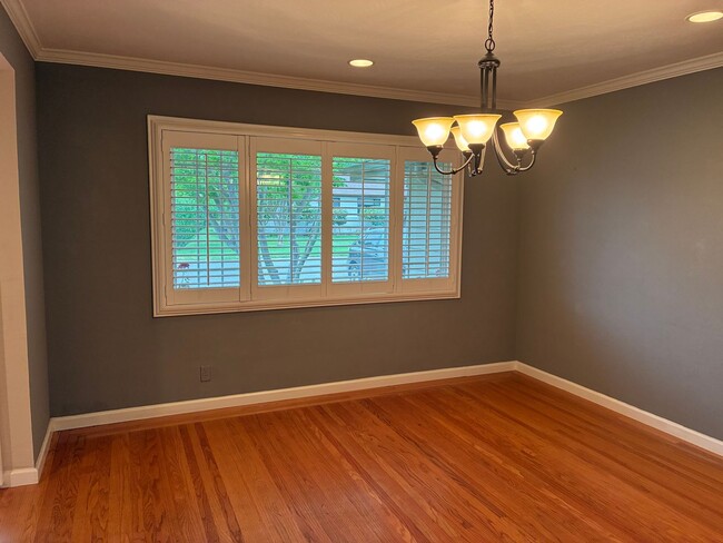 Photo - Beautiful 3 bedroom/1.5 bath Home in S. Land Park