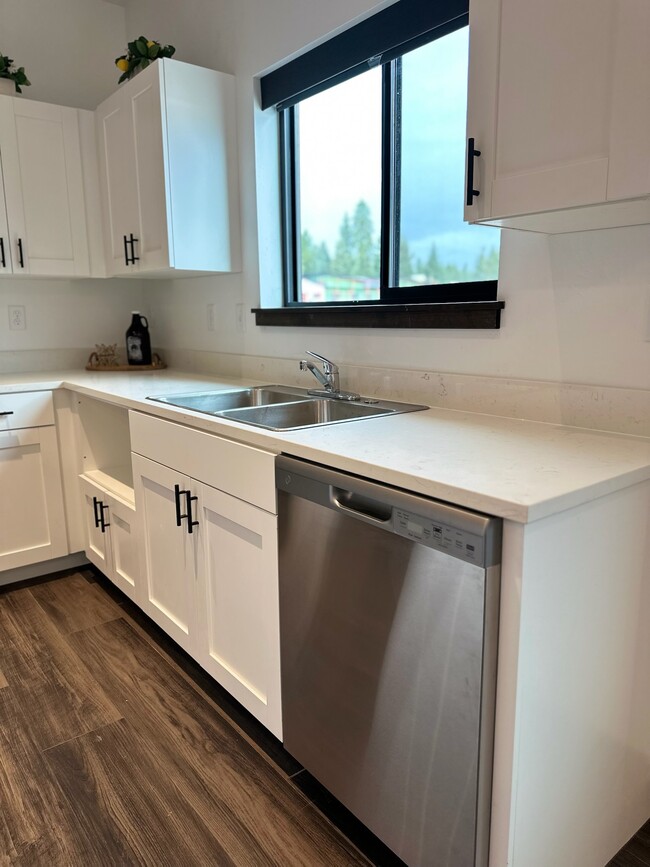 Photo - 1010 Baker Ave Unit 302