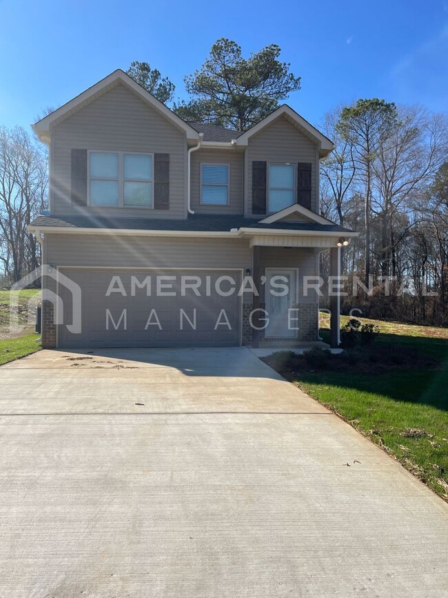 Home for Rent in Weaver, AL!!! Available t... - Home for Rent in Weaver, AL!!! Available t...