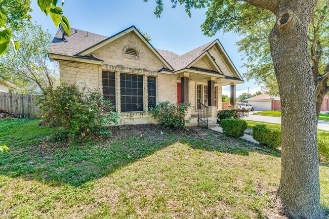 Recently updated home in Pflugerville - Recently updated home in Pflugerville