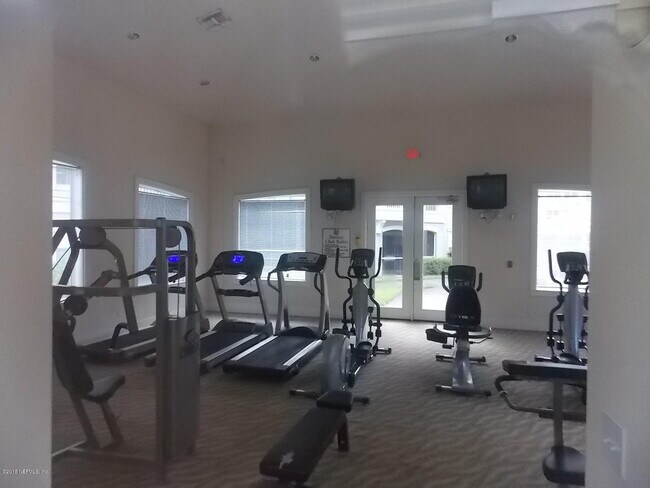 1001 Monument Rd Unit 1017