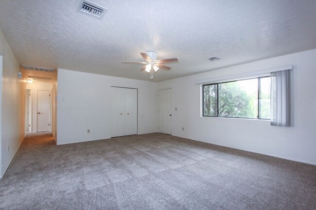 Photo - 8459 E Leigh Dr Unit 8459 Leigh Dr #1