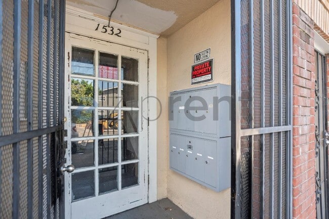 Photo - 1532 8th Ave