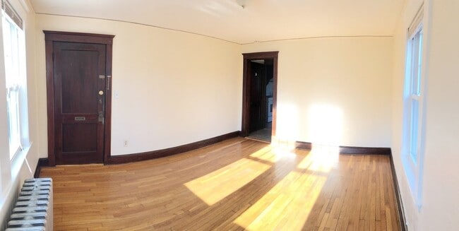 Photo - Available December 1st! 1 BED 1 BATH in pr... Unidad 1R