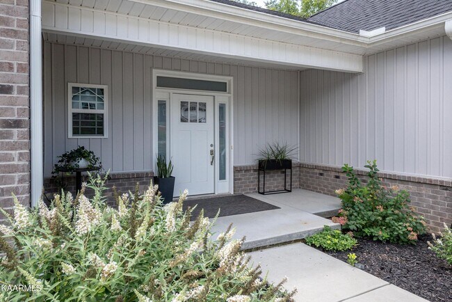 Photo - 103 Kawga Way