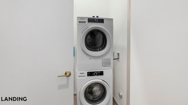 Photo - 8475 Michael Cherry Ave Unidad 2-115