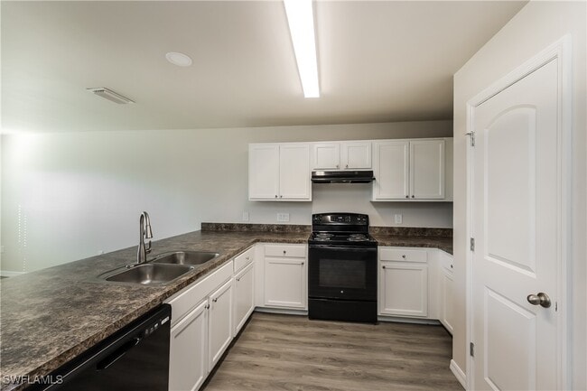 Photo - 2824 NW 21st Pl