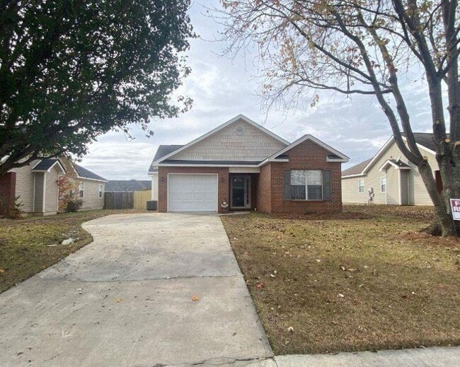 Photo - 230 Stirling Bridge Dr