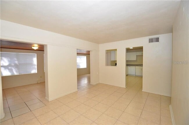 Photo - 509 Norfolk Cir