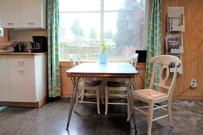 Photo - 10733 Phinney Ave N Unit A