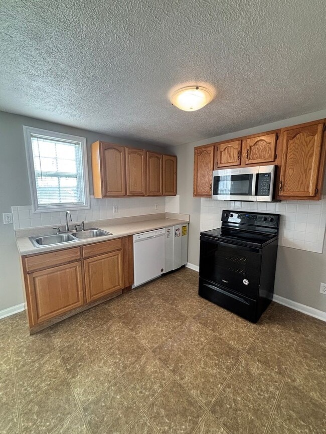 Photo - Cozy 3bd/2bth Cottage in Alcoa!