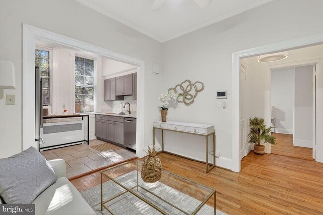 Photo - 3039 Macomb St NW Unit 16