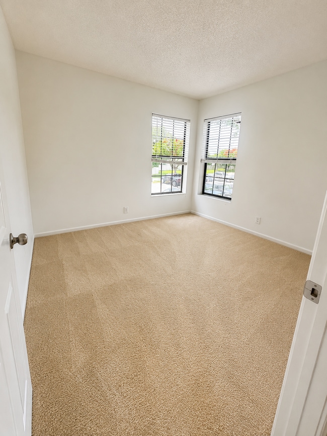 Photo - 2650 Greenwood Ter Unidad 2160