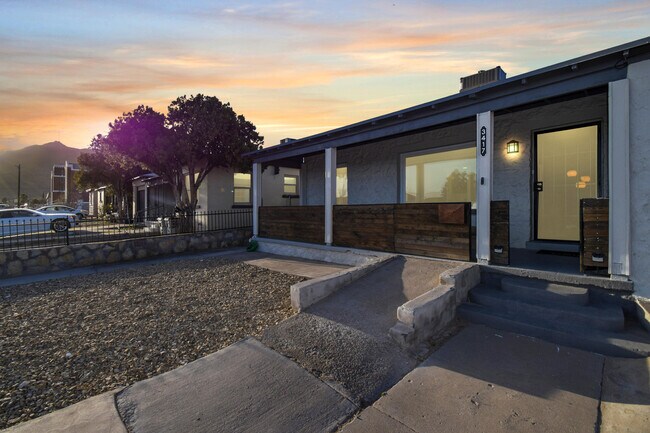 Photo - 3417 Idalia Ave