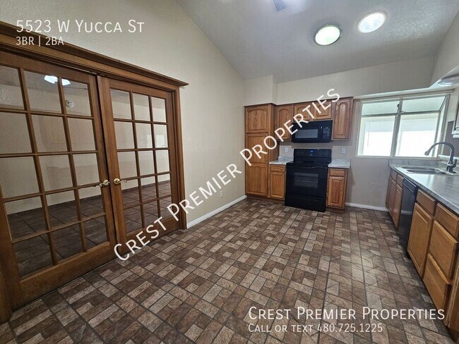 Photo - 5523 W Yucca St