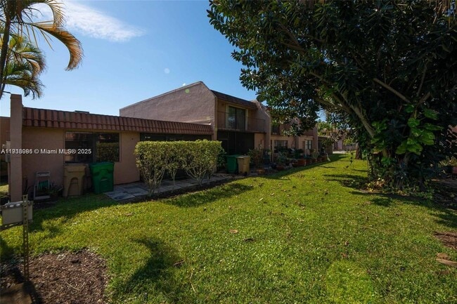 Photo - 31 Cortez Way