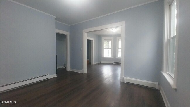 335 3rd St Unit 1