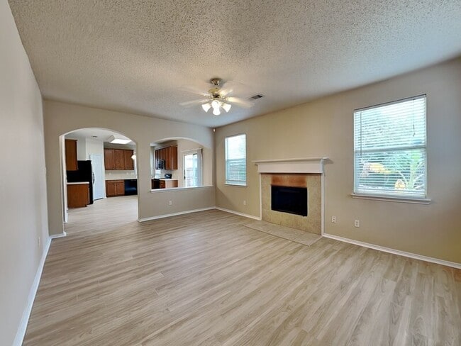 Photo - 8213 Cedarcrest Ln