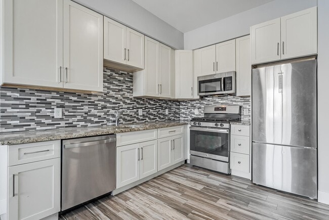 Photo - 424 Whiton St Unit 304