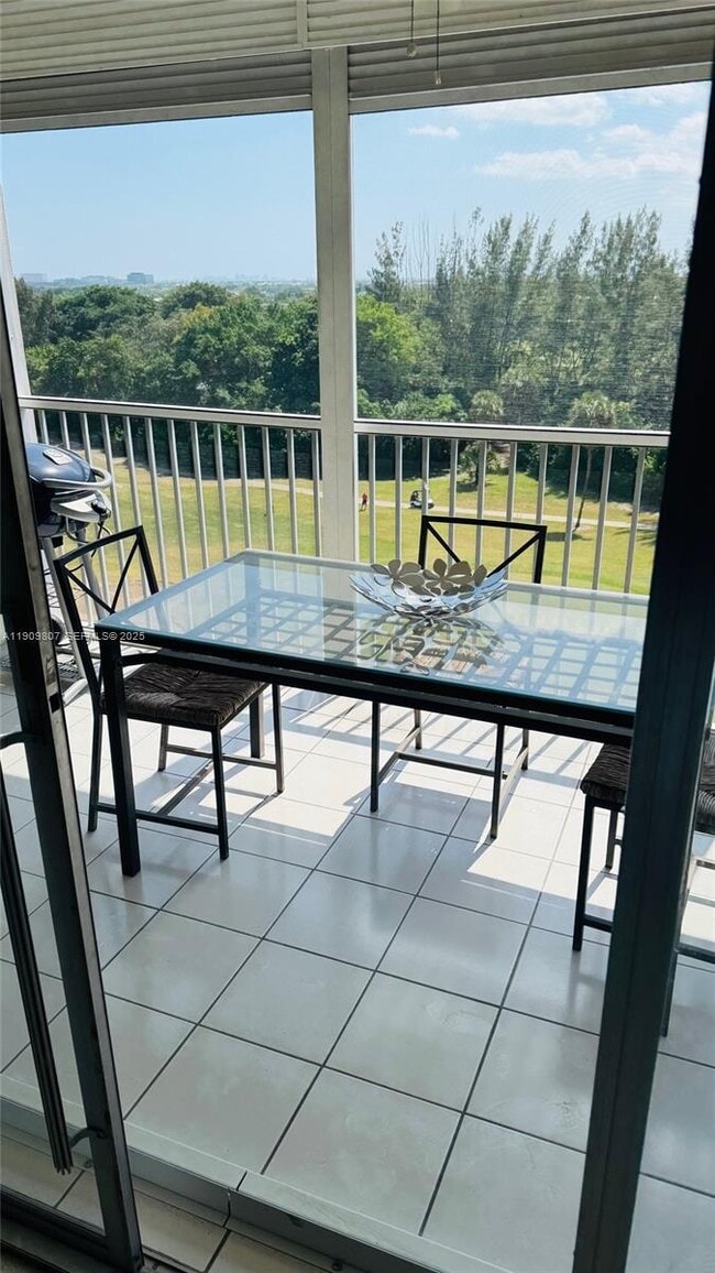 Photo - 3150 N Palm Aire Dr Unit 801