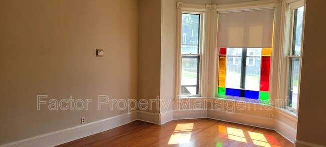 Photo - 103 Lincoln St