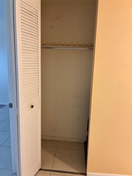 Photo - 257 S Cypress Rd