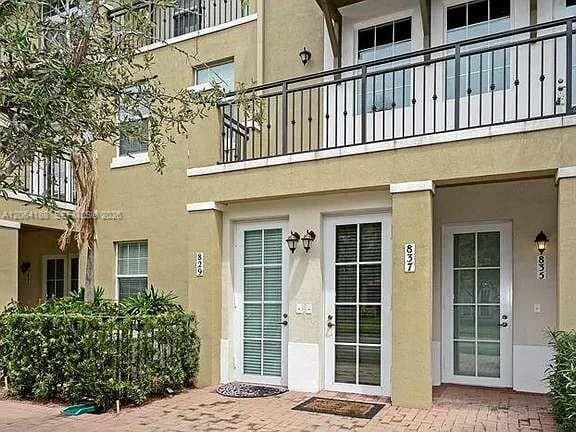 Photo - 837 SW 147th Ave Unit 1410