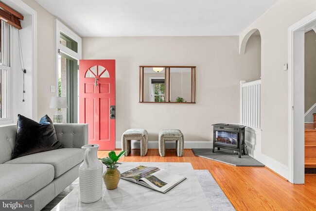 Photo - 212 Benezet St