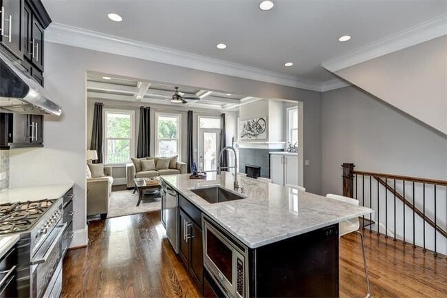 Photo - 342 Brownstones Cir NE