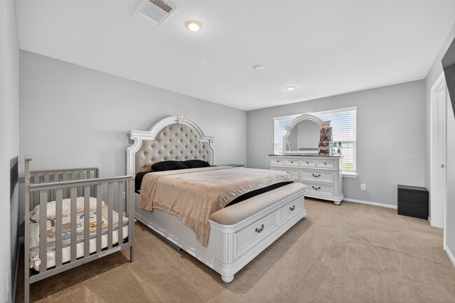 Building Photo - 10831 Fall Mill Dr