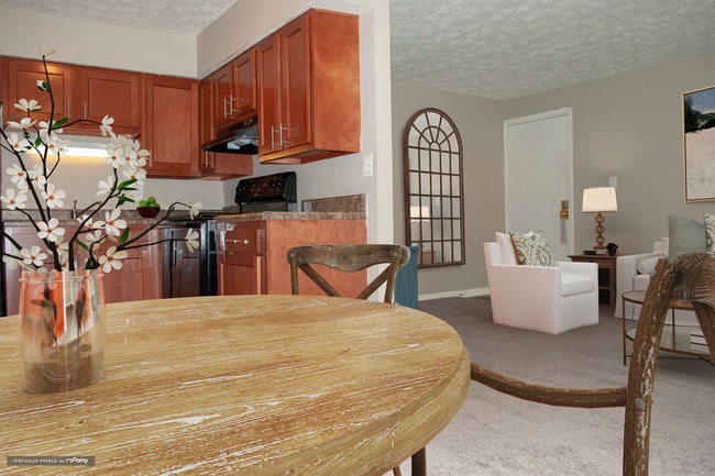 Photo - Indy Town Apartments