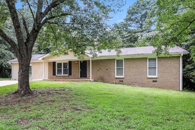 1338 W Stoneybrook Dr