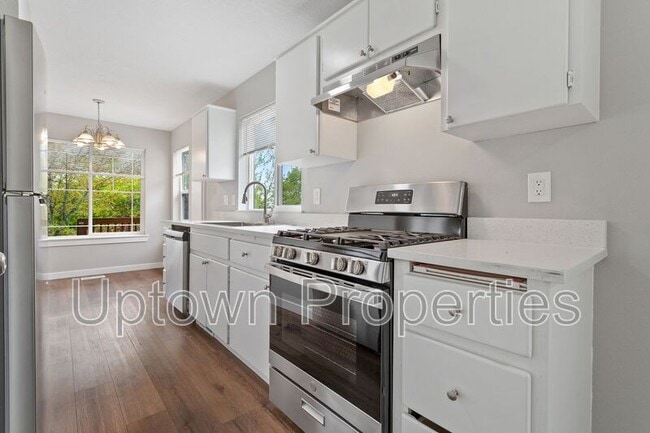 Building Photo - 14186 SE Summerfield Loop Rental