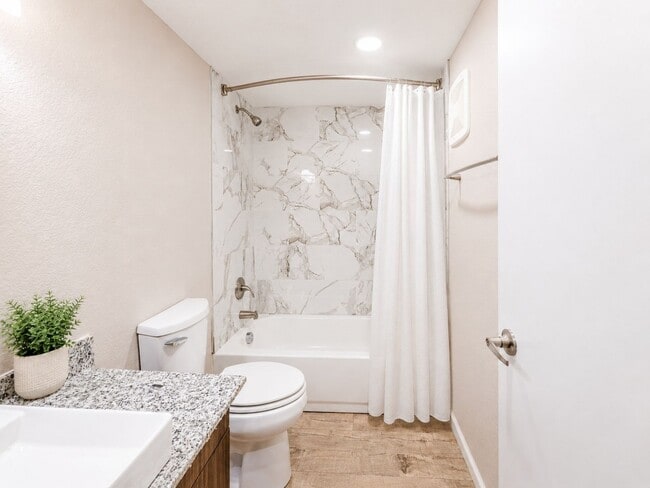 Alma Apartments
