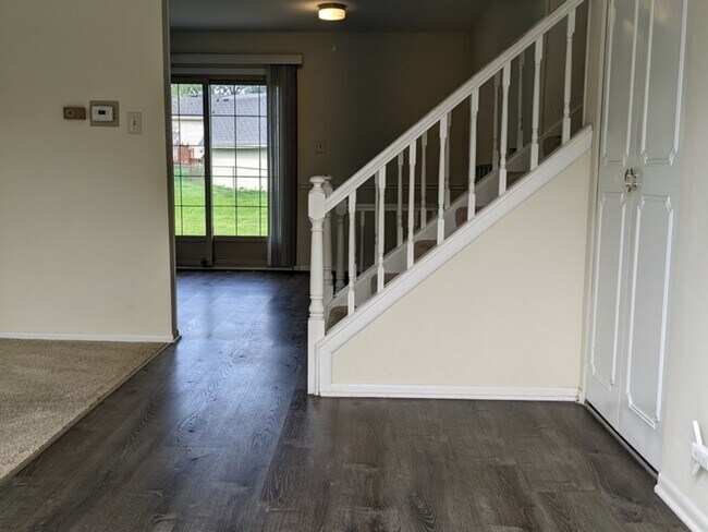 508 Bristol Ln