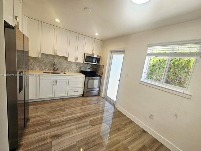 Photo - 9305 SW 37th St Unidad 9305