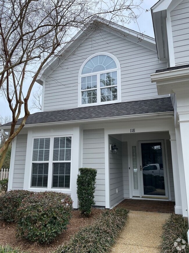 Building Photo - 6211 Wrightsville Ave Rental