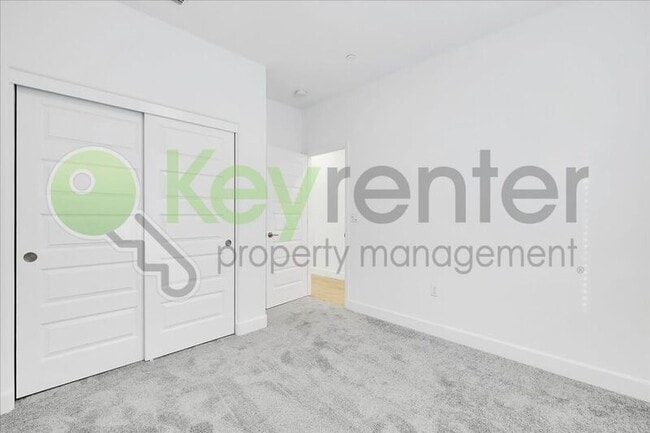 Photo - 1049 Caraballo Dr
