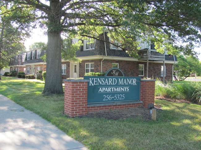 Primary Photo - Kensard Manor Apartments