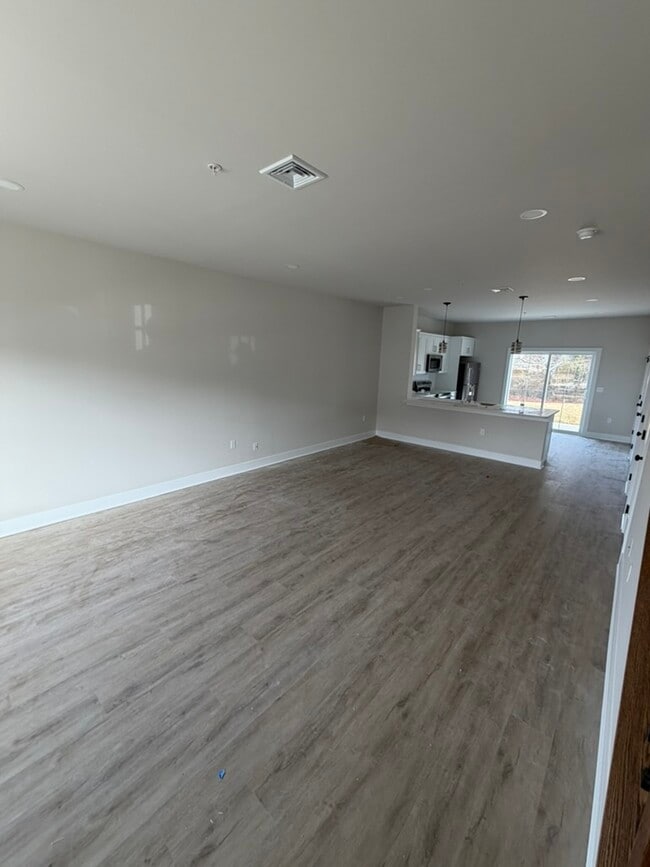 Photo - 1411 Greenview Dr Unidad Greenview towns