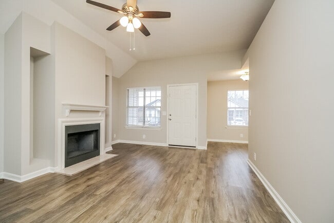 Photo - 3920 Calumet Dr
