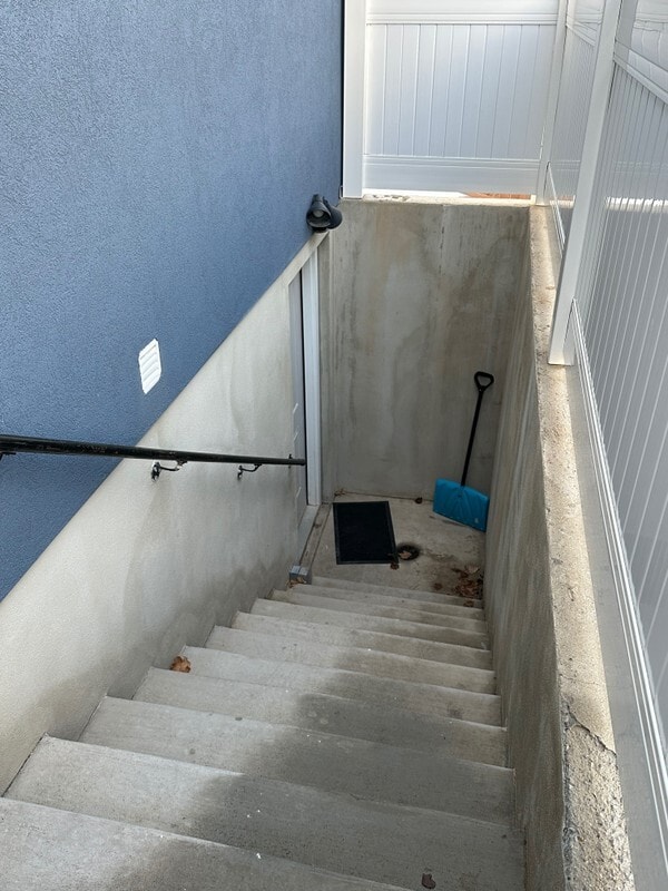 Photo - 306 W Royal Land Dr