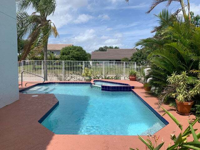 Photo - 10837 Palm Spring Dr