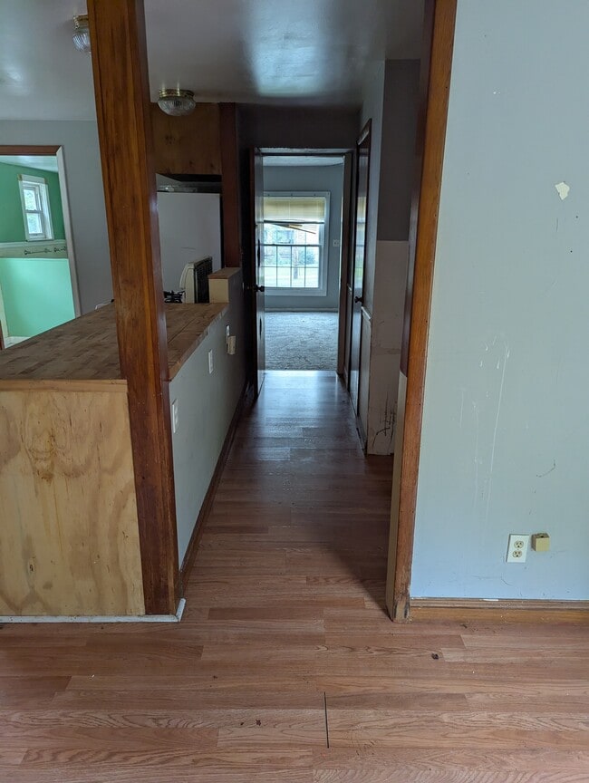 Photo - 1128 N Main St