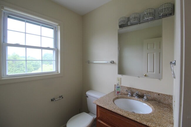 Photo - 1311 Stonechris Dr