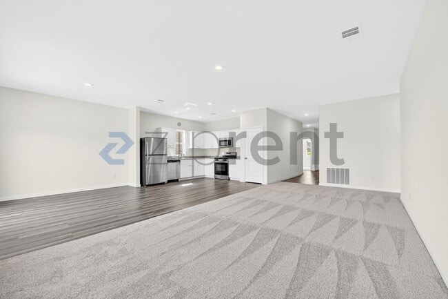 Photo - 1317 Kennedy Rd